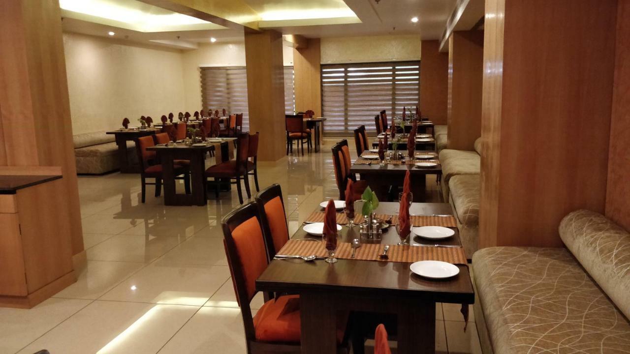 Hotel Hindusthan International, Varanasi Dış mekan fotoğraf